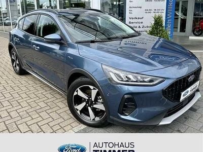 Gebraucht Ford Focus Active 155 PS (114 kW) 2024 Blau (chroma blau metallic) Limousine