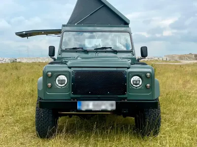 Gebraucht Land Rover Defender 122 PS (89 kW) 2013 Grün Van / Kleinbus