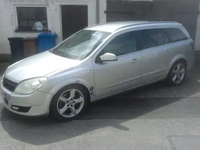 Gebraucht Opel Astra 125 PS (91 kW) 2005 Silber Kombi
