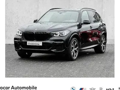 Second-hand BMW X5 Shadowline 352 CP (258 kW) 2022 Negru SUV