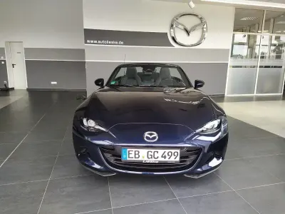 Gebraucht Mazda MX5 Exclusive-Line 132 PS (97 kW) 2025 Deep crystal blue Cabrio