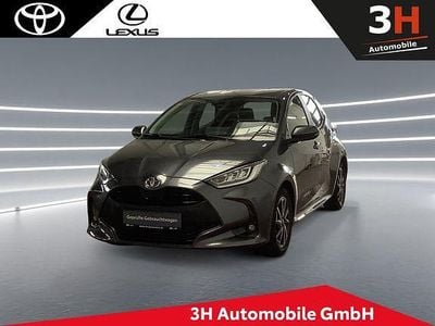 Second-hand Toyota Yaris Basis 126 CP (92 kW) 2022 Gri Hatchback