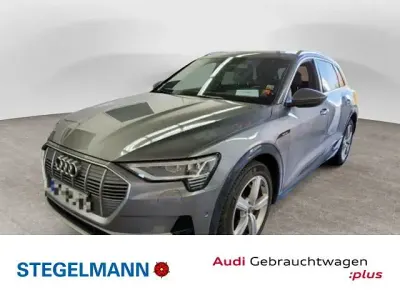 Gebraucht Audi e-tron Advanced Plus 300 kW (408 PS) 2022 Grau SUV