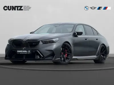 Używany BMW M5 Performance 727 KM (534 kW) 2025 Szary Sedan/Limuzyna