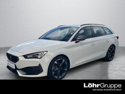 Weiß Gebraucht 2022 Cupra Leon Limousine | 22.480 € (Guter Preis)