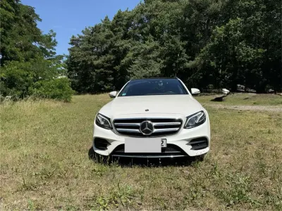 Gebraucht Mercedes E220 AMG line 194 PS (142 kW) 2017 Weiß Kombi