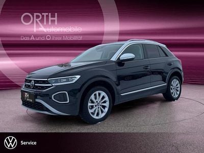 Deep black perleffekt Gebraucht 2023 VW T-Roc Style SUV | 26.889 € (Guter Preis)