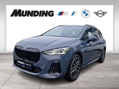 Grau Neu 2025 BMW 220 Active Tourer M Sport Van / Kleinbus | 43.990 €