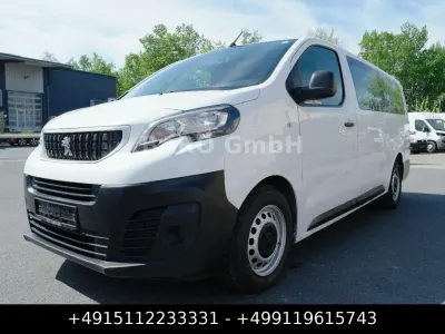 Gebraucht Peugeot Traveller 120 PS (88 kW) 2021 Weiß Van / Kleinbus