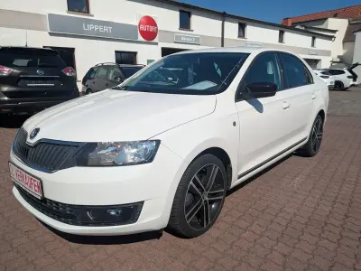 Używany Skoda Rapid Ambition 105 KM (77 kW) 2015 Biały Hatchback