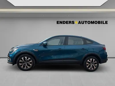 Gebraucht Renault Arkana Equilibre 140 PS (102 kW) 2023 Sansibarblau SUV