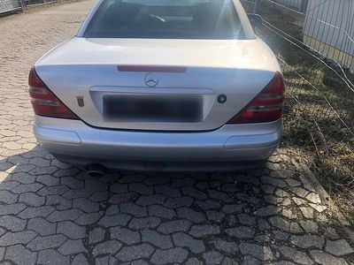 Gebraucht Mercedes SLK200 136 PS (100 kW) 1997 Silber Cabrio