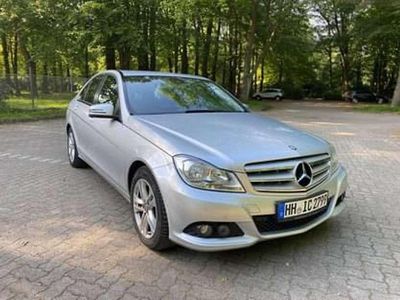 Gebraucht 2012 Mercedes C200 Avantgarde Limousine | 8.500 €