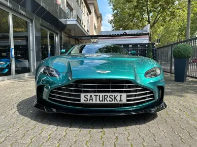 Gebraucht Aston Martin V12 Vantage 700 PS (514 kW) 2022 Grün