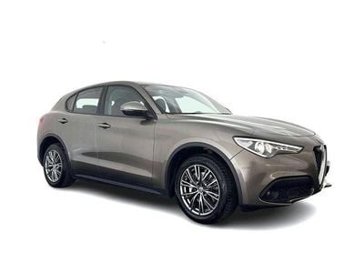 Gebraucht Alfa Romeo Stelvio Super 179 PS (131 kW) 2018 Grau SUV