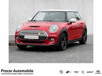 Chili red Gebraucht 2020 Mini Cooper SE Kleinwagen | 16.290 € (Guter Preis)