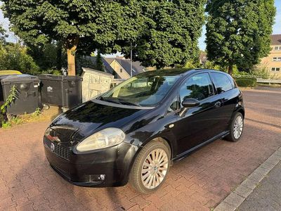Gebraucht Fiat Grande Punto Sport 95 PS (69 kW) 2007 Crossover schwarz Kleinwagen