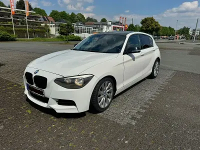 Używany BMW 120 Sport Line 184 KM (135 kW) 2011 Biały Hatchback