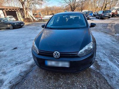 Gebraucht VW Golf VI 59 PS (43 kW) 2010 Schwarz Kleinwagen