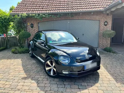 Gebraucht VW Beetle 105 PS (77 kW) 2012 Schwarz Kleinwagen