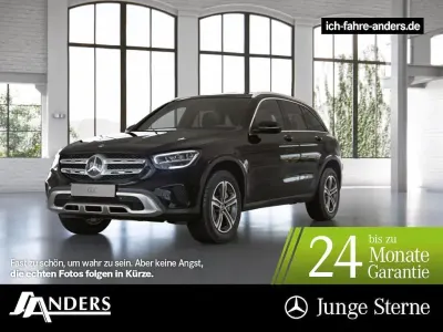 Second-hand Mercedes GLC300e 194 CP (142 kW) 2022 Negru SUV