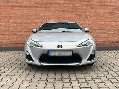 Gebraucht Toyota GT86 GT 200 PS (147 kW) 2013 Silber Coupé