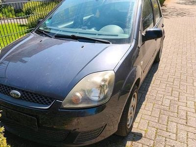 Second-hand Ford Fiesta 80 CP (58 kW) 2008 Andere farben Hatchback