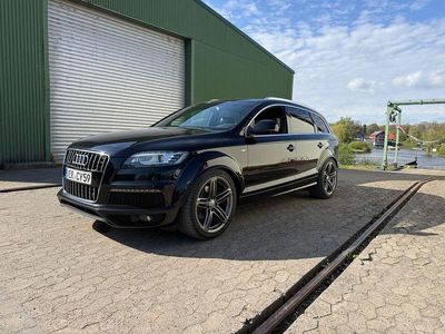 Second-hand Audi Q7 S-Line 245 CP (180 kW) 2012 Negru SUV