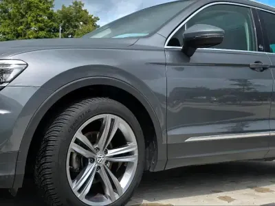 Gebraucht VW Tiguan Sound 150 PS (110 kW) 2018 Grau SUV