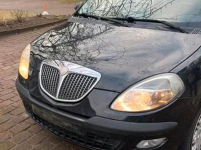 Gebraucht Lancia Ypsilon 80 PS (58 kW) 2006 Schwarz Kleinwagen