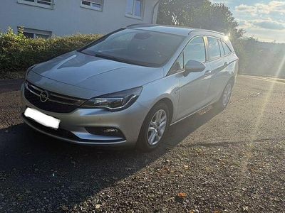 Gebraucht Opel Astra 105 PS (77 kW) 2018 Silber Kombi