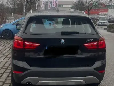 Gebraucht BMW X1 Advantage 150 PS (110 kW) 2017 Schwarz SUV