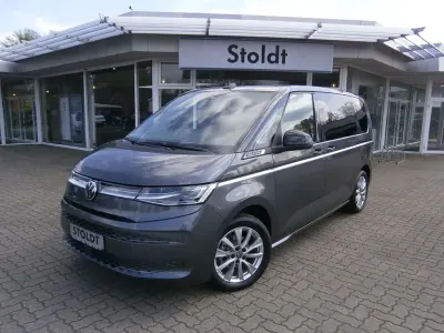 Gebraucht VW Multivan Style 150 PS (110 kW) 2024 Indiumgrau metallic Van / Kleinbus