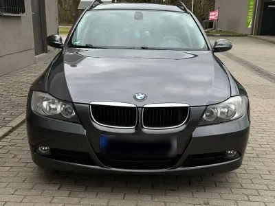 Gebraucht BMW 320 163 PS (119 kW) 2006 Grau Kombi