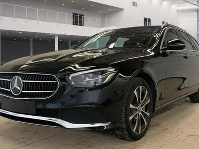 Gebraucht Mercedes E300 Avantgarde 306 PS (225 kW) 2021 Schwarz Kombi