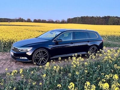 Schwarz Gebraucht 2015 VW Passat Alltrack Kombi | 12.900 € (Etwas zu teuer)