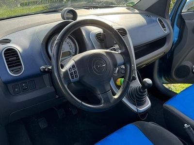 Opel Agila