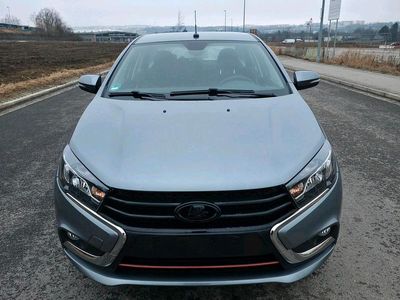 Gebraucht Lada Vesta 106 PS (77 kW) 2020 Grau Limousine