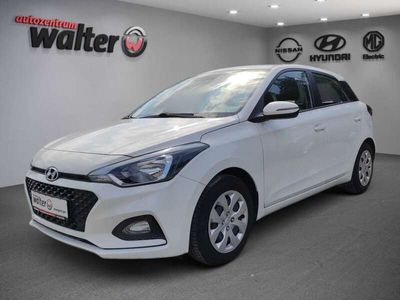 gebraucht Hyundai i20 Select 1,2L KlimaanlageAUX/USB