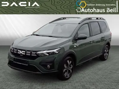 Gebraucht Dacia Jogger Expression 110 PS (80 kW) 2025 Safarigrüngrau Van / Kleinbus