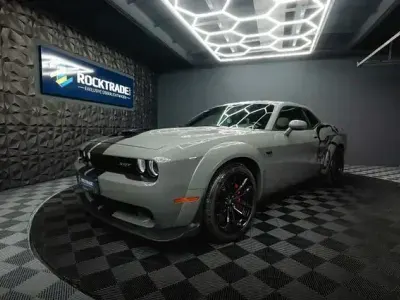 Gebraucht Dodge Challenger 492 PS (361 kW) 2021 Grau Coupé