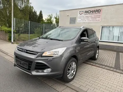 Gebraucht Ford Kuga 150 PS (110 kW) 2014 Grau SUV