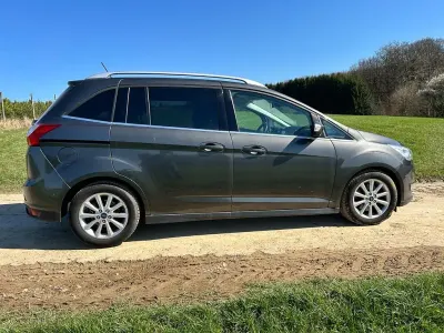 Gebraucht Ford Grand C-Max Ambiente 125 PS (91 kW) 2018 Grau Van / Kleinbus