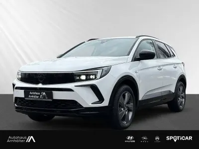 Używany Opel Grandland X 131 KM (96 kW) 2024 Biały SUV