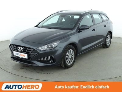 Grau Gebraucht 2021 Hyundai i30 Pure Kombi | 13.990 € (Guter Preis)