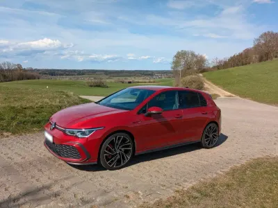 Gebraucht VW Golf VIII GTI 245 PS (180 kW) 2021 Rot Limousine