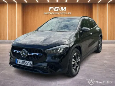 Gebraucht Mercedes GLA180 Progressive 136 PS (100 kW) 2026 Unilack nachtschwarz SUV