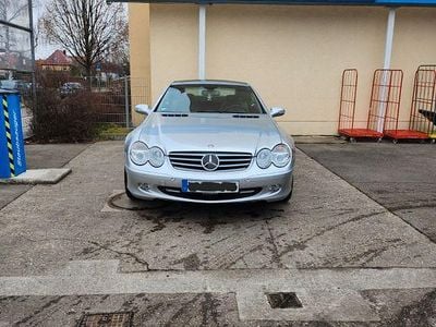 Usata Mercedes SL350 245 CV (180 kW) 2002 Argento Cabrio