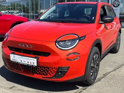 Ny Fiat 600 110 HK (80 kW) 2025 Orange SUV