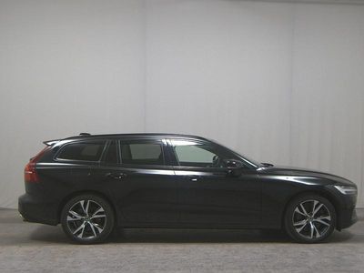 Gebraucht Volvo V60 R-Design 341 PS (250 kW) 2021 Black solid stone Kombi
